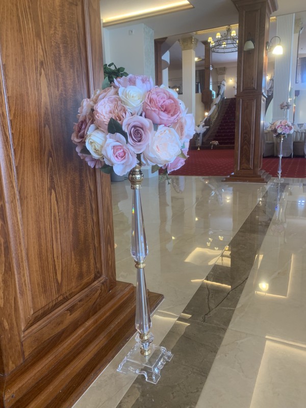 dada-cvetna-dekoracija-za-vencanje-21